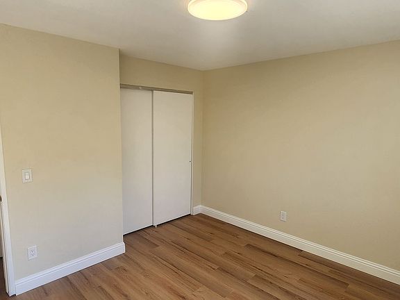 4th image of 342 Wheeler Ave #2