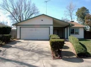 10004 Biscanewoods Way, Sacramento, CA
