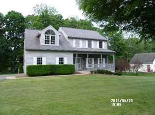 1701 Betz Farm Dr, Lancaster, PA 17603