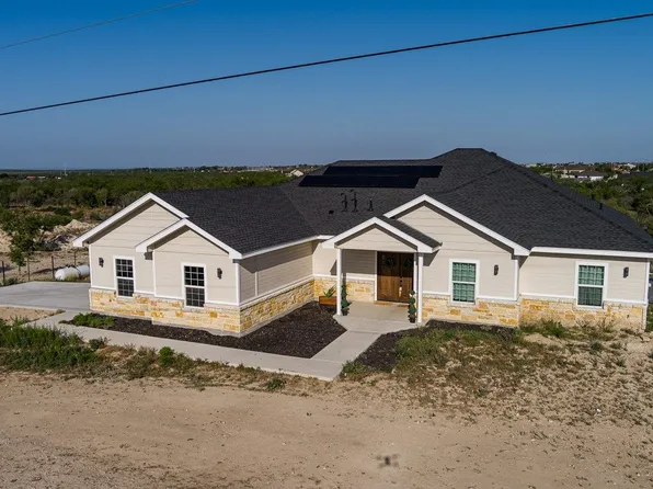 308 Buenos Aires Dr, Del Rio, TX 78840