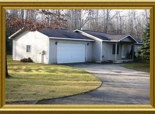 108 Burning Oak Ct, Roscommon, MI 48653