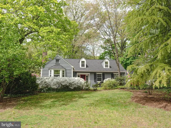 646 Beechwood Dr, Havertown, PA 19083