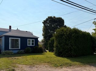 395 Church St, Saint Ignace, MI 49781