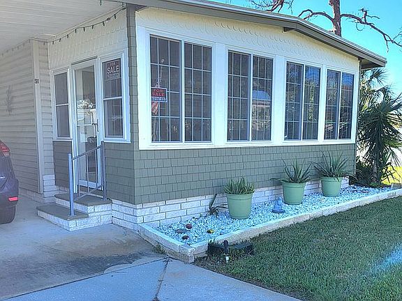 3rd image of 39820 Us Highway 19 N Begonia Ln #91