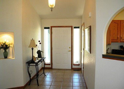 Entry, Tile in Traffic Areas