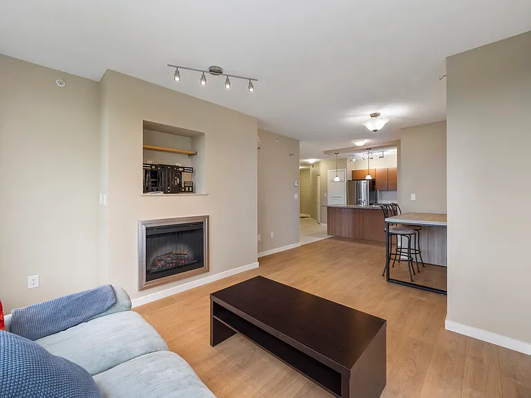 511 Rochester Ave #1004 — Photo 6