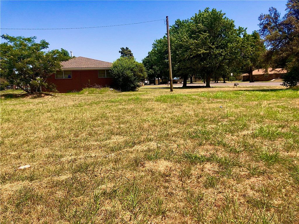 605 SW 4th St, Tuttle, OK 73089 Zillow