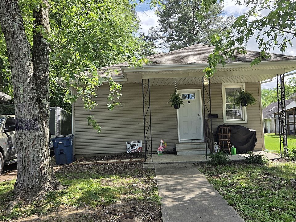 1st image of 718 E Taylor St