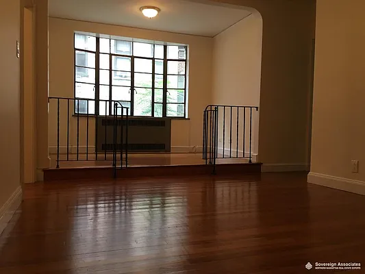 Rented by Sovereign Associates | media 13