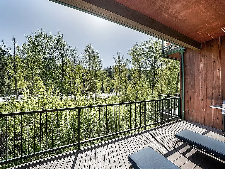 443 Osborn Ave #110