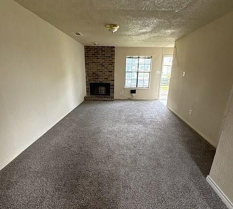 2nd image of 2822 Wimbledon Ct APT C