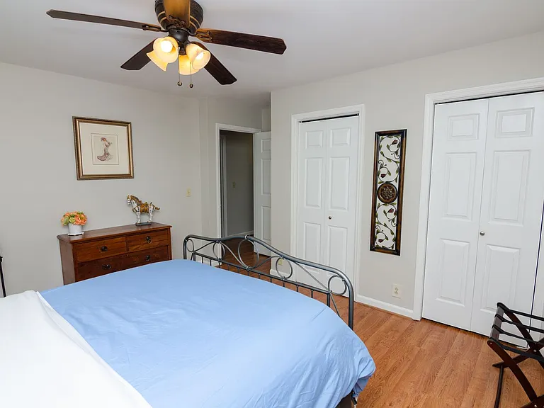 306 Wedgewood Ct — Photo 16