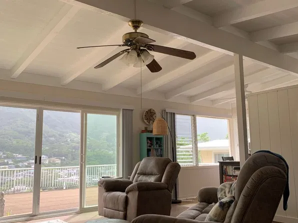 3525 Kumu St, Honolulu, HI 96822