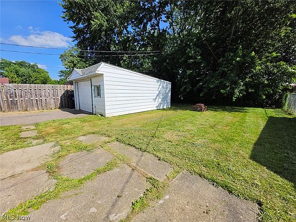 4th image of 12813 Guardian Blvd