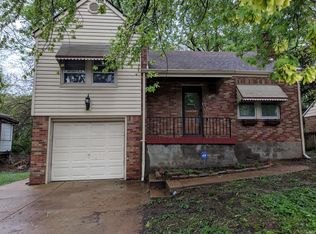 1228 N Florissant Rd, Saint Louis, MO 63135