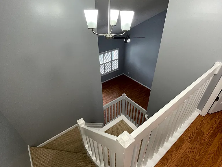 12928 Sickles Dr — Photo 12