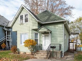 1325 Michigan Ave, Saint Joseph, MI