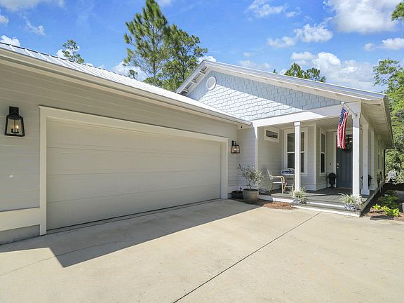 3rd image of 41 Riker Ave