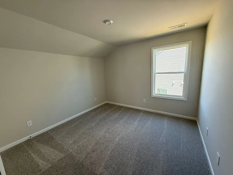749 Count Fleet Ct — Photo 24