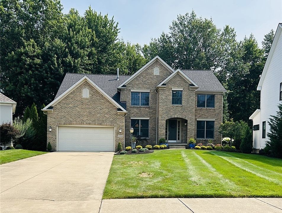 1st image of 33606 Saint Francis Dr