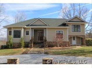44 Windy Ridge Ln, Mills River, NC 28759