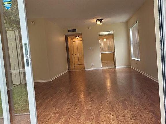 4th image of 8450 Lagos De Campo Blvd APT 110