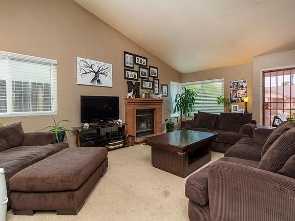 4th image of 1258 Browning Ct