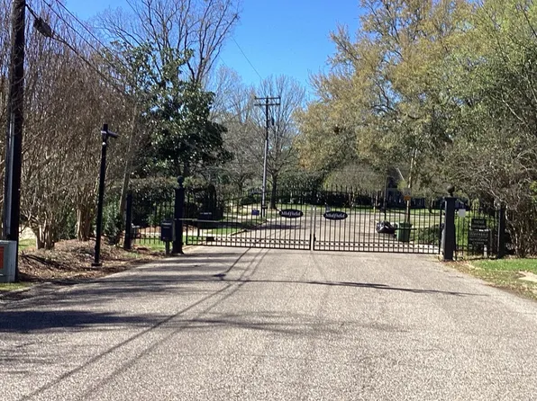 2417 Midfield Dr, Montgomery, AL 36111