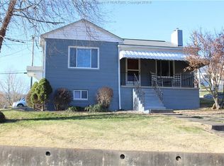 118 Garnett Dr, Dunbar, WV 25064