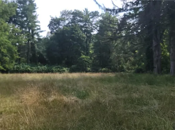 429 Brick Church Rd, Saylorsburg, PA 18353