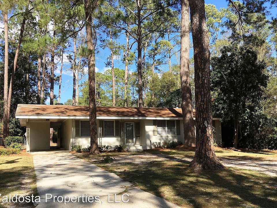 1st image of 510 Brookdale Dr