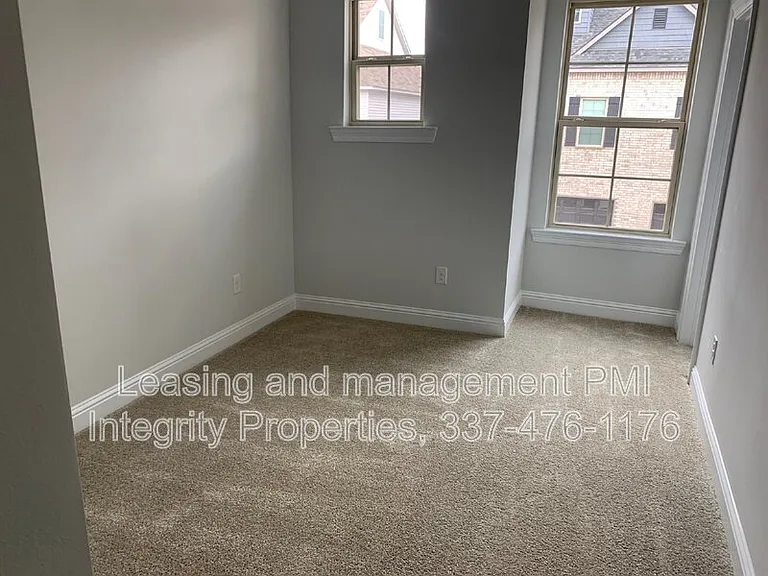 7832 Pisa Dr — Photo 21