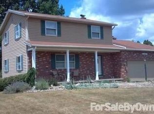 12877 Hoover Ave NW, Uniontown, OH 44685