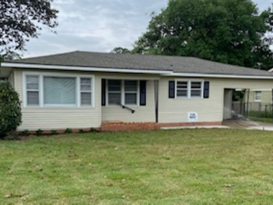 160 Mount Vernon Dr