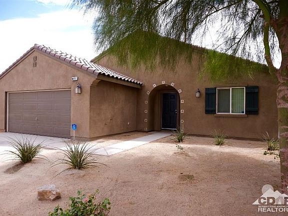 2nd image of 84117 Laguna Ln