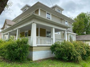 1058 W Walnut St, Springfield, MO 65806