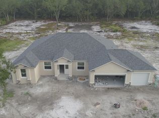 1833 Market Cir NE, Palm Bay, FL 32905