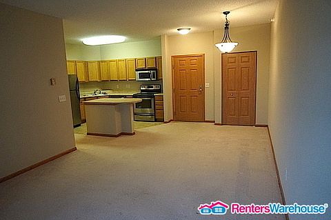 5th image of 114200 Hundertmark Rd Unit 303