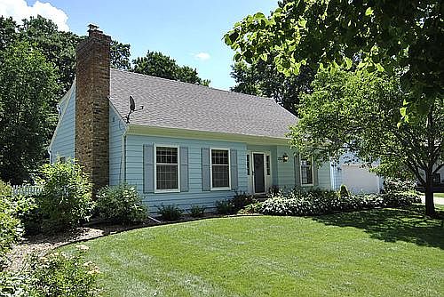 2nd image of 13113 Manor Dr S