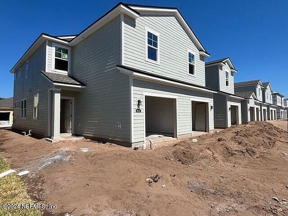 4th image of 14515 MACADAMIA Lane #311