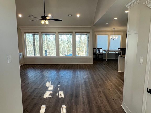 2nd image of 21 Vilanco Estates Dr