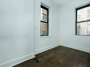 242 E 71st St #2R, New York, NY 10021