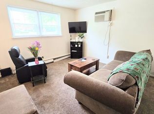 1106 N McLean St #1, Bloomington, IL 61701