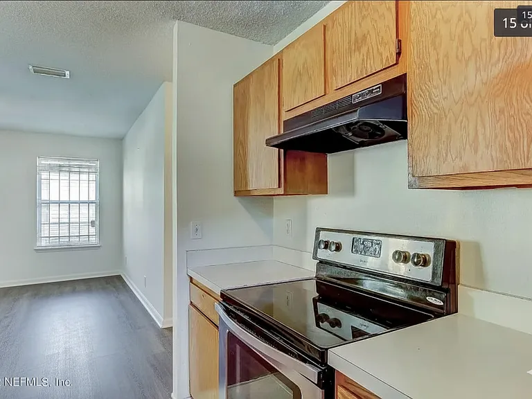 345 Belfort St — Photo 6