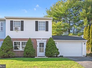 1053 Williamsburg Rd, Lancaster, PA 17603