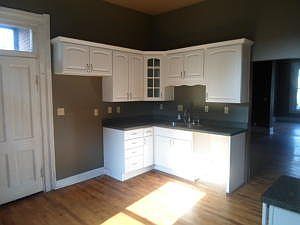 3rd image of 724 N 6th St