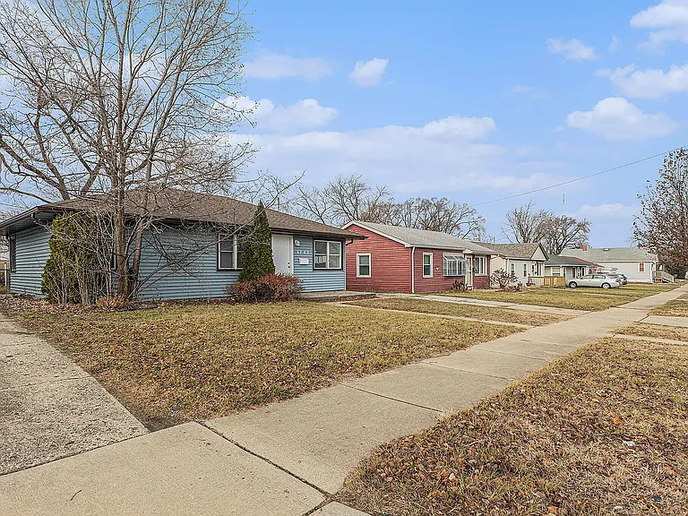 6742 Leland Ave — Photo 13