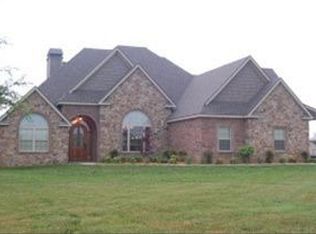 2501 Bay Crest Dr, Grove, OK 74344