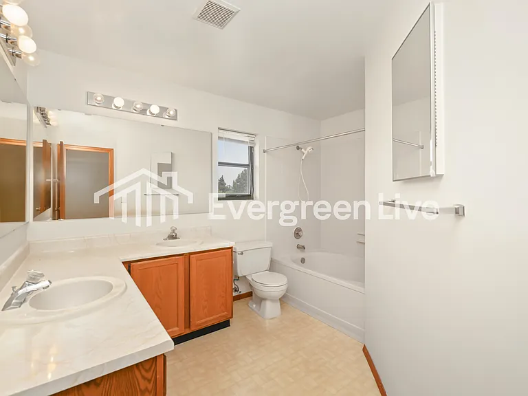 6526 Shull Rd — Photo 9