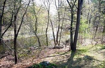 3rd image of 35 Laurelwood Dr